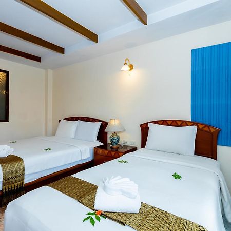 Ao Nang Bay Resort Экстерьер фото