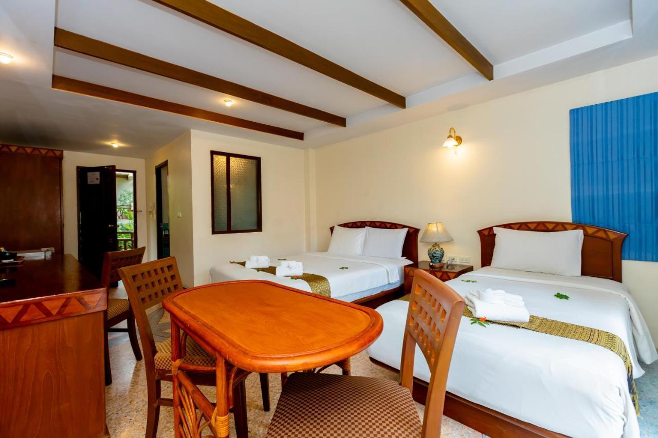 Ao Nang Bay Resort Экстерьер фото