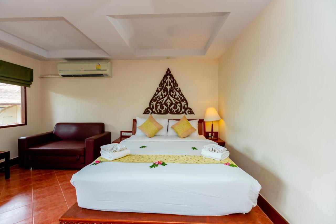 Ao Nang Bay Resort Экстерьер фото
