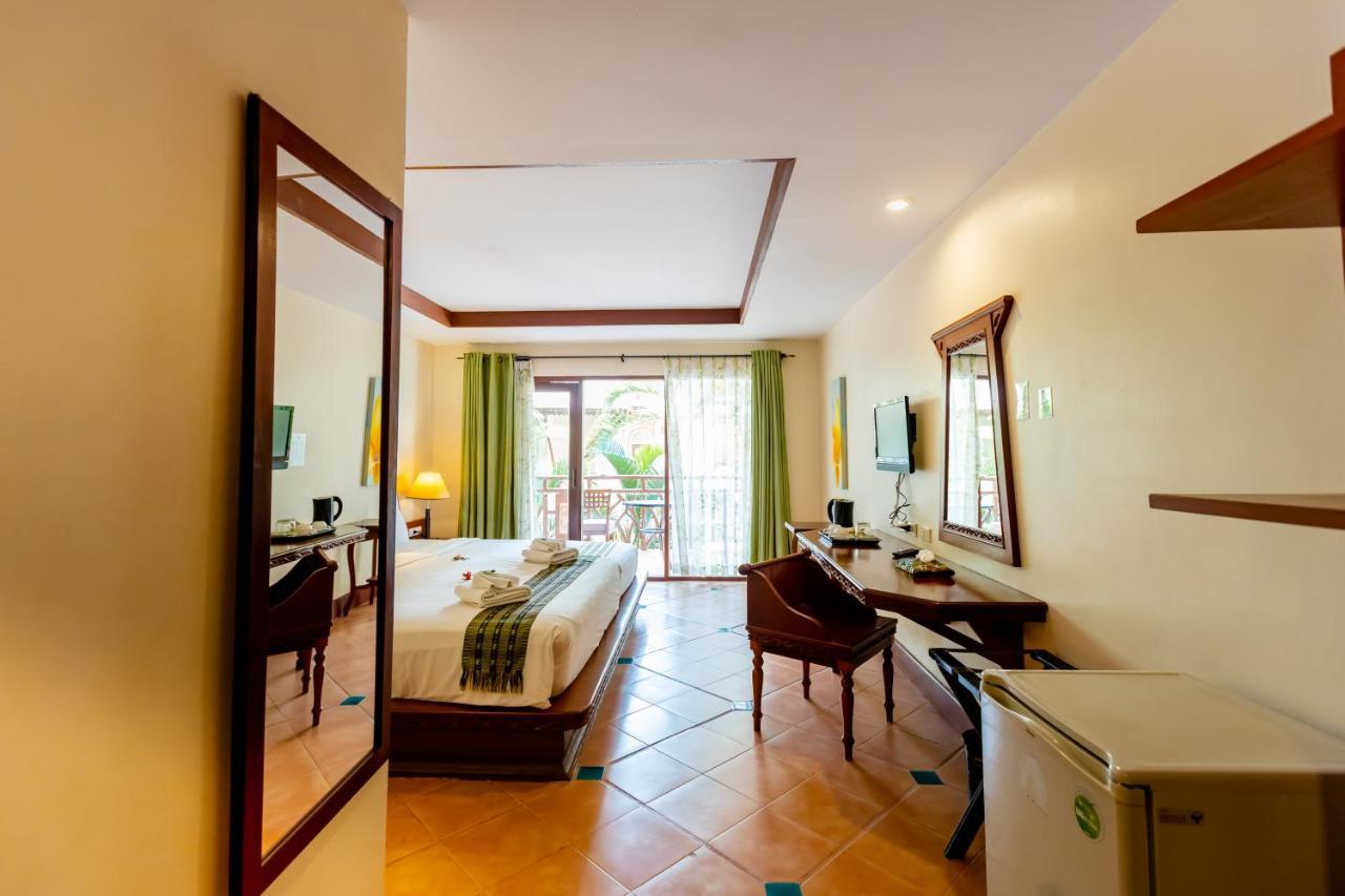 Ao Nang Bay Resort Экстерьер фото