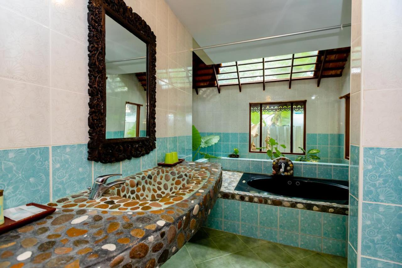 Ao Nang Bay Resort Экстерьер фото