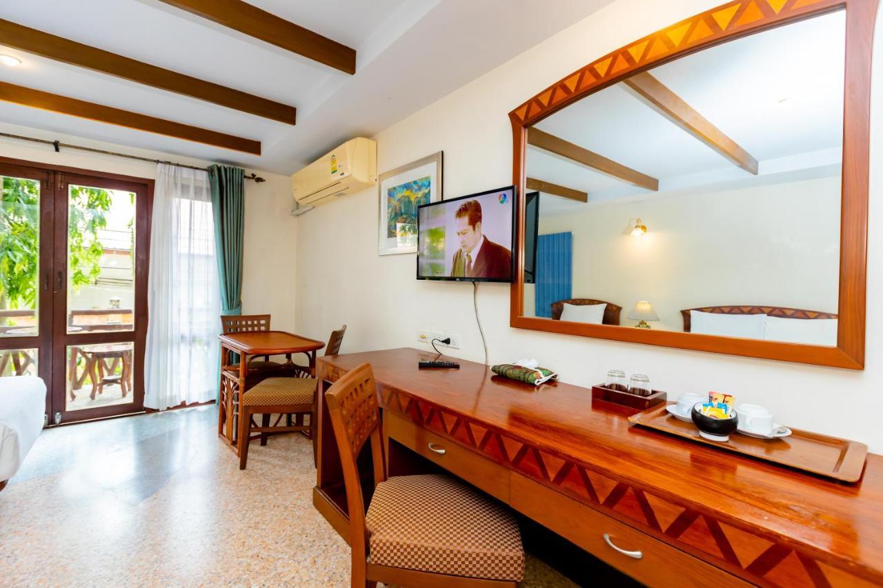 Ao Nang Bay Resort Экстерьер фото