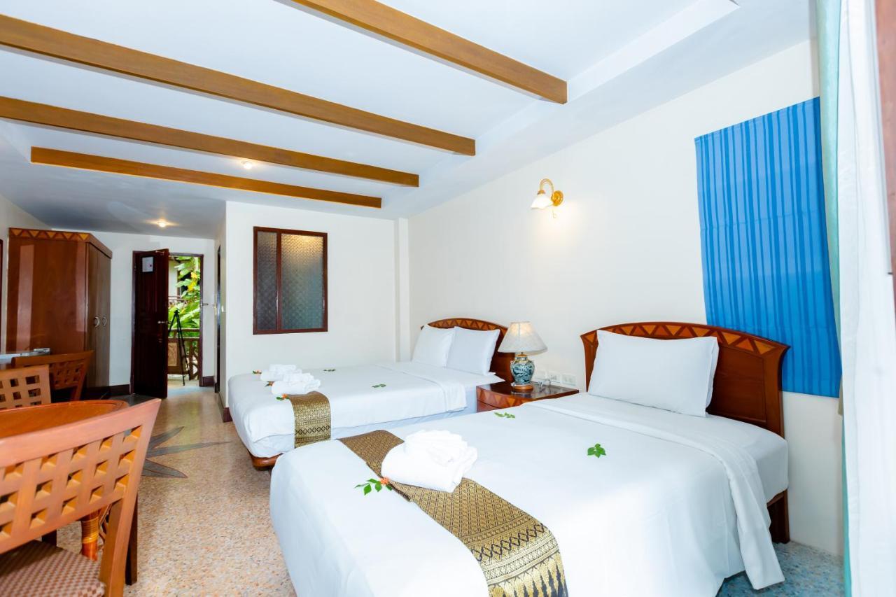 Ao Nang Bay Resort Экстерьер фото