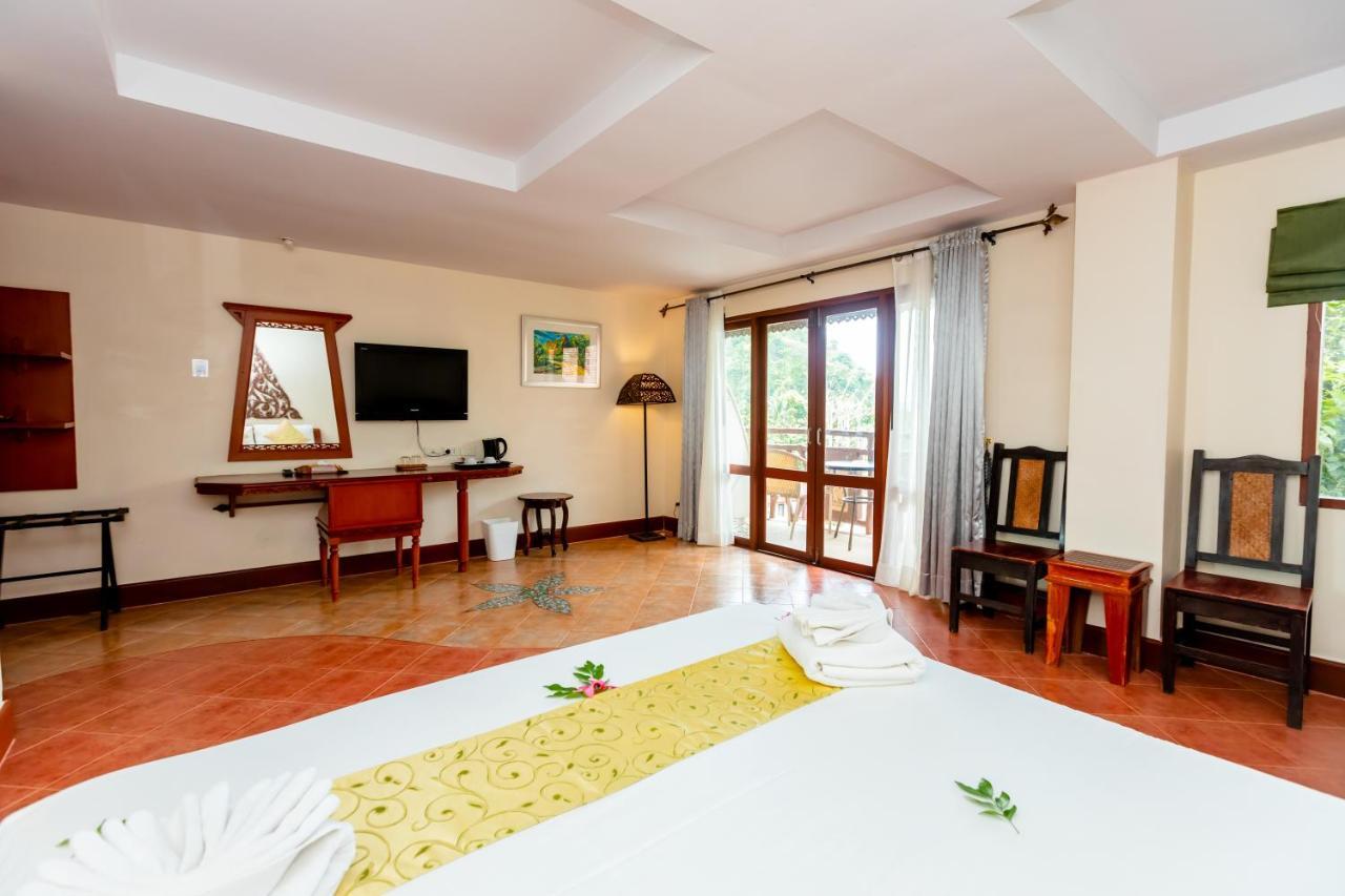 Ao Nang Bay Resort Экстерьер фото