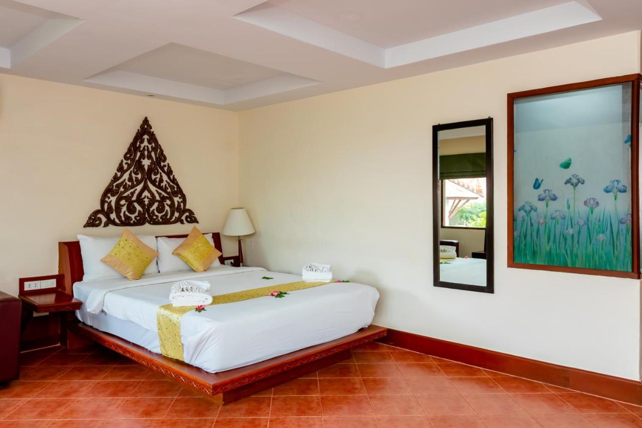 Ao Nang Bay Resort Экстерьер фото