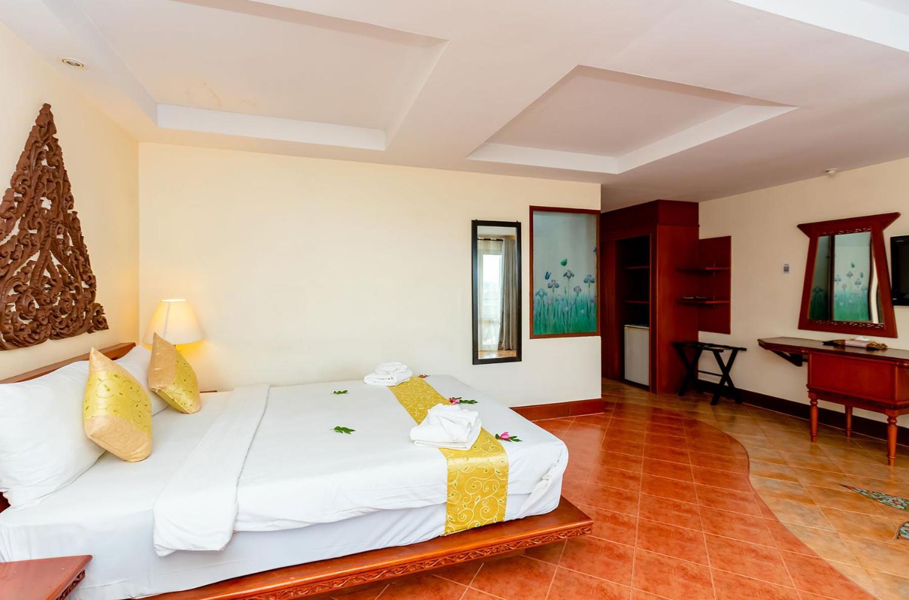 Ao Nang Bay Resort Экстерьер фото
